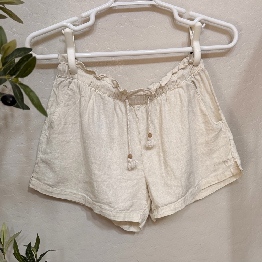 Hang Ten Women's High-Waist Light Cream Drawstring Shorts linen blend